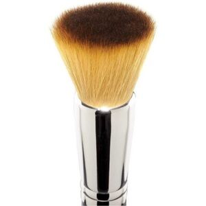 NWOT Studio Gear #2 Flat Powder Brush